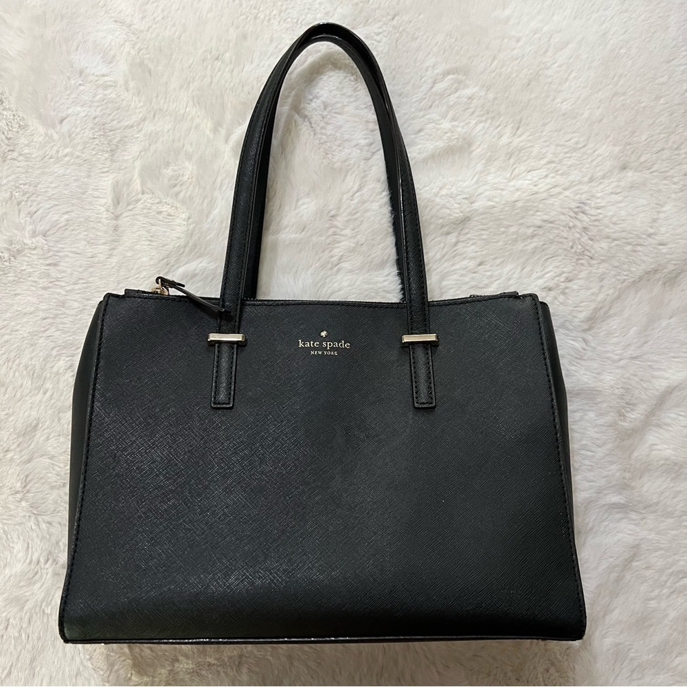 kate spade Cedar Street Jensen tote bag ♠️